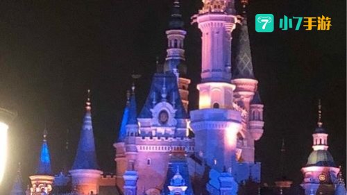 城堡烟花背景图